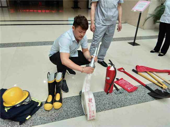 尊龙集团 (中国区)官方网站