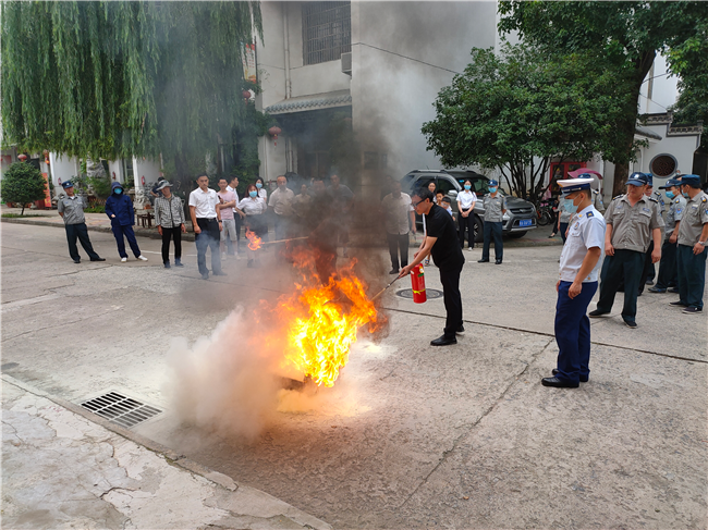 尊龙集团 (中国区)官方网站