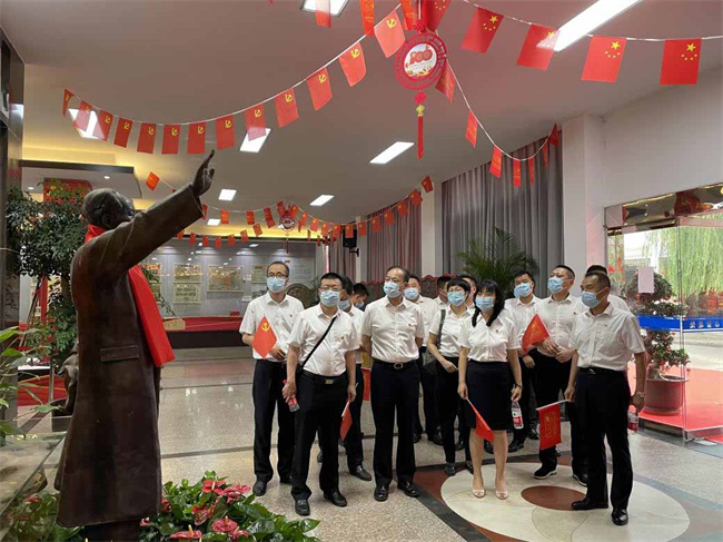 尊龙集团 (中国区)官方网站