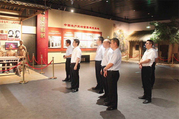 尊龙集团 (中国区)官方网站