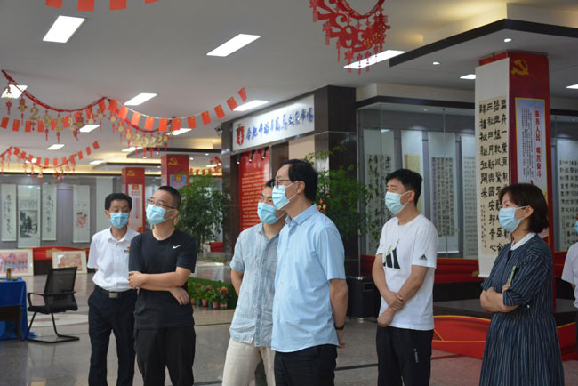 尊龙集团 (中国区)官方网站