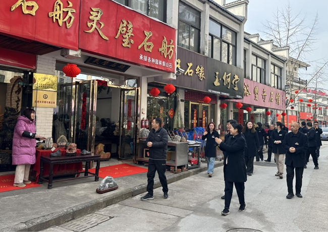 尊龙集团 (中国区)官方网站