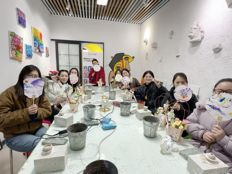 尊龙集团 (中国区)官方网站