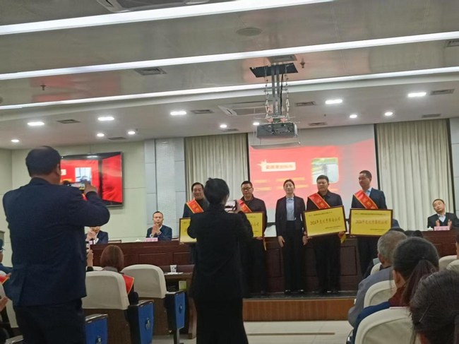 尊龙集团 (中国区)官方网站